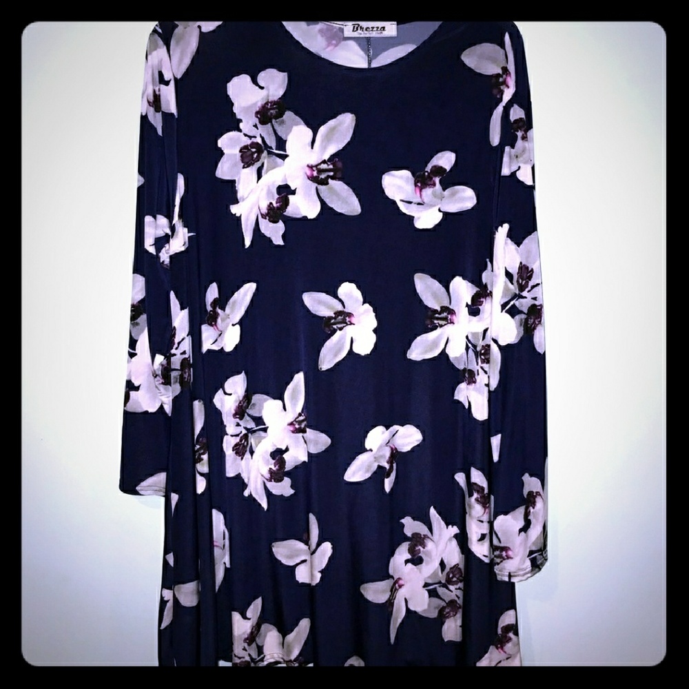 Beautiful floral dress/Tunic